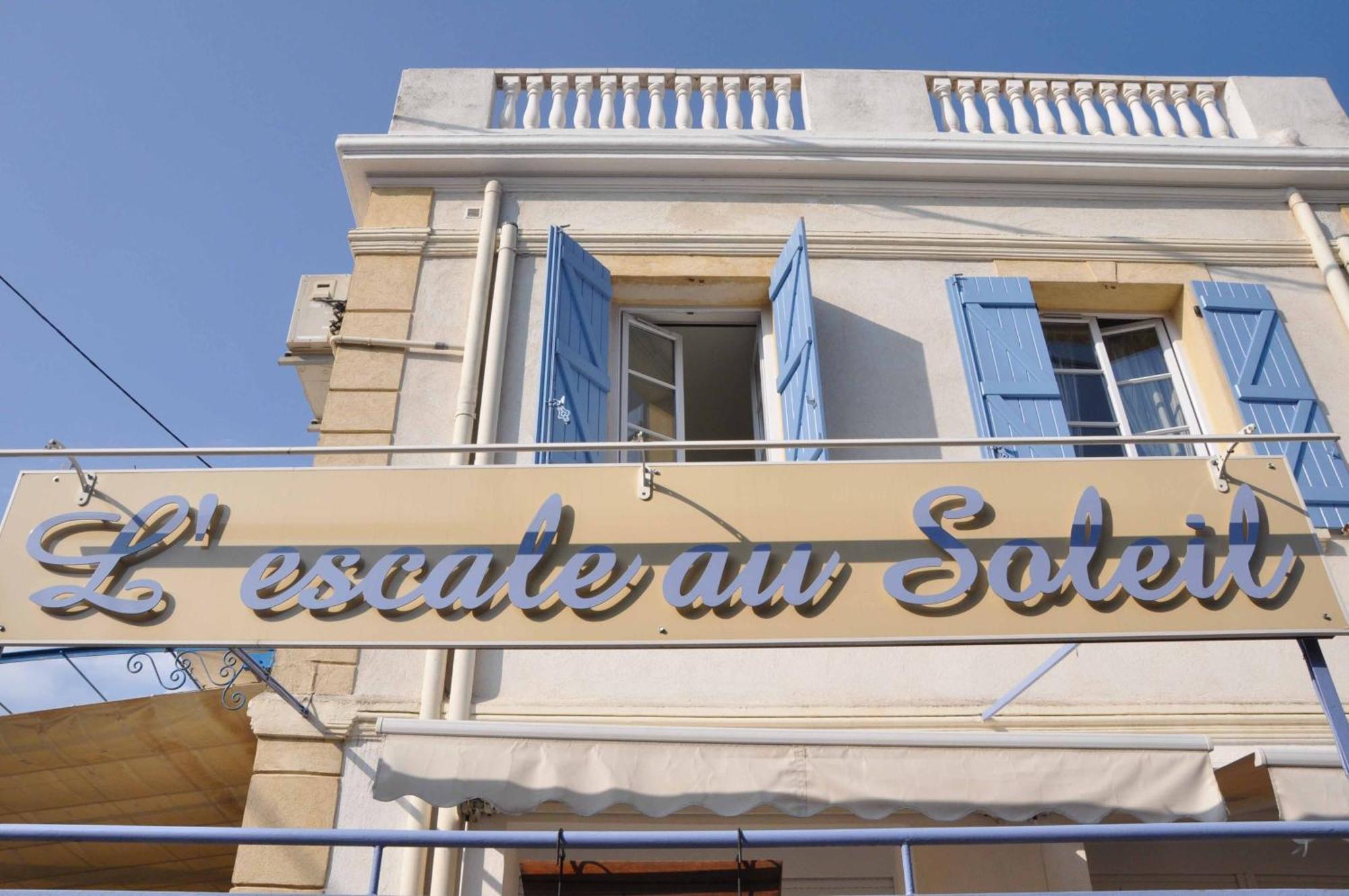 Hotel L'Escale Au Soleil Saint Aygulf Exterior photo